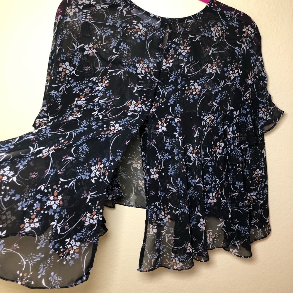 Zara floral bell sleeve flowy see through blouse boho cottagecore size M - Picture 4 of 8